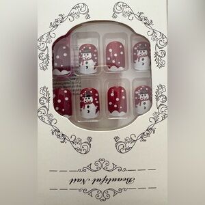 🆕24 Piece Snowman Press On Nail Art Set. NWT.